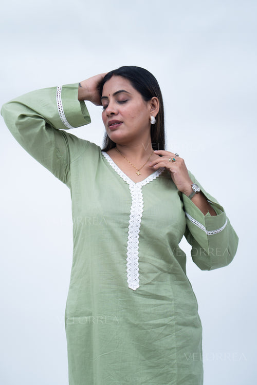 Velorrea Inaya pista green co-ord set