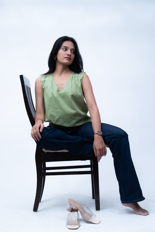 Velorrea The She Edit V-neck Combo