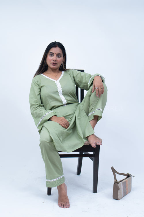 Velorrea Inaya pista green co-ord set